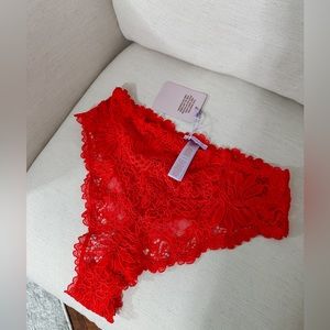 Savage X Fenty Romantic Chorded Lace high waist thong panty